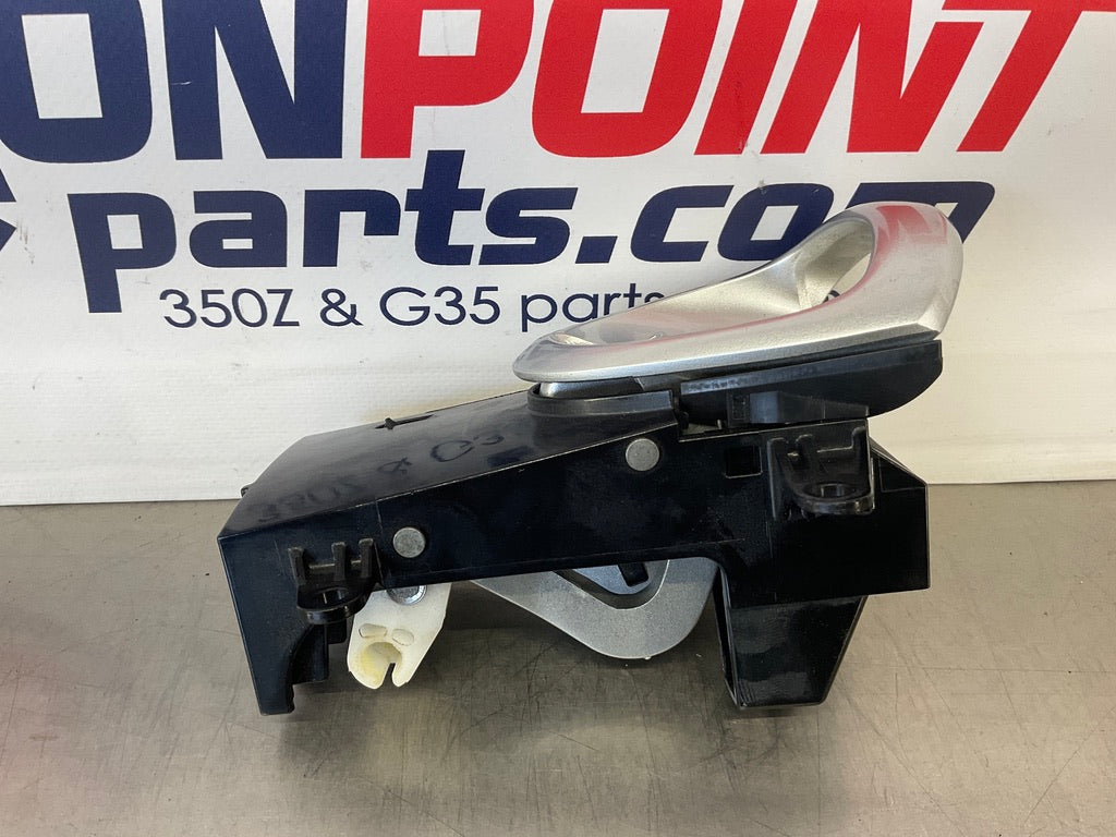 2008 Nissan 350Z Passenger Right Interior Door Handle OEM 23BJMDE - On Point Parts Inc