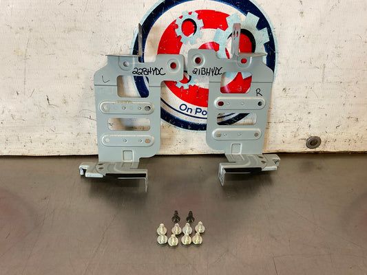 2010 Infiniti G37 Radio Stereo AC Control Mount Bracket Hardware OEM 22BHYDC - On Point Parts Inc
