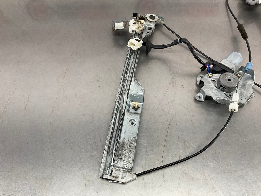 2004 Infiniti G35 Driver Left Window Regulator Motor OEM 12BK8DA - On Point Parts Inc