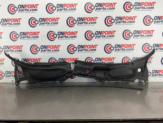 2007 Nissan 350Z Front Windshield Wiper Cowl 66862 66863 OEM 21BBPD8 - On Point Parts Inc