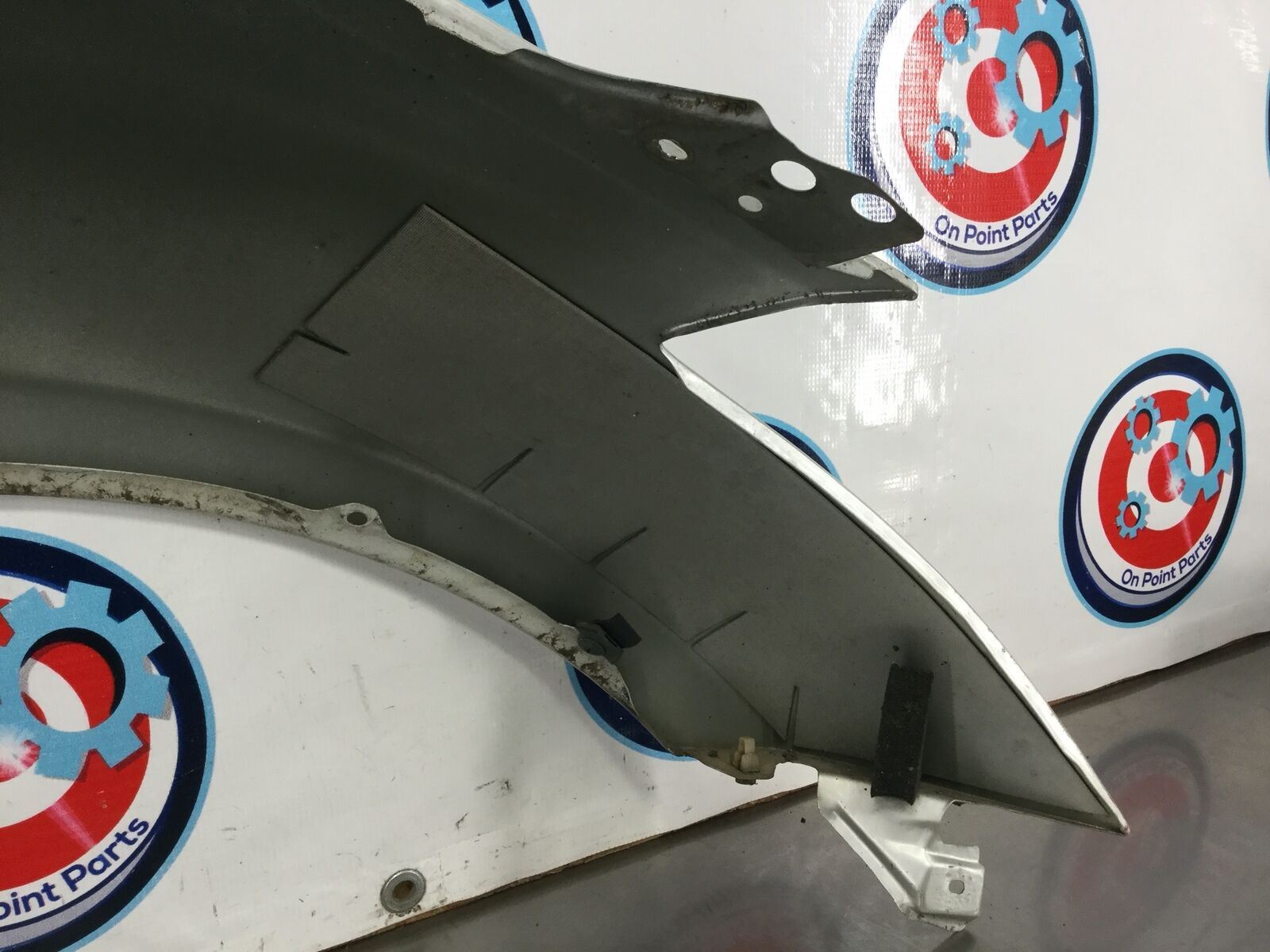 2004 Nissan 350Z OEM Driver Left Front Fender 0AI3B5 - On Point Parts Inc