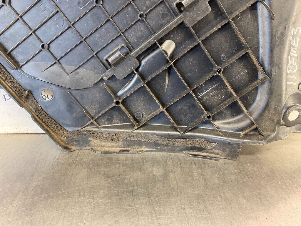 2005 Infiniti G35 Battery Cover 64894 OEM 11BFME3 - On Point Parts Inc