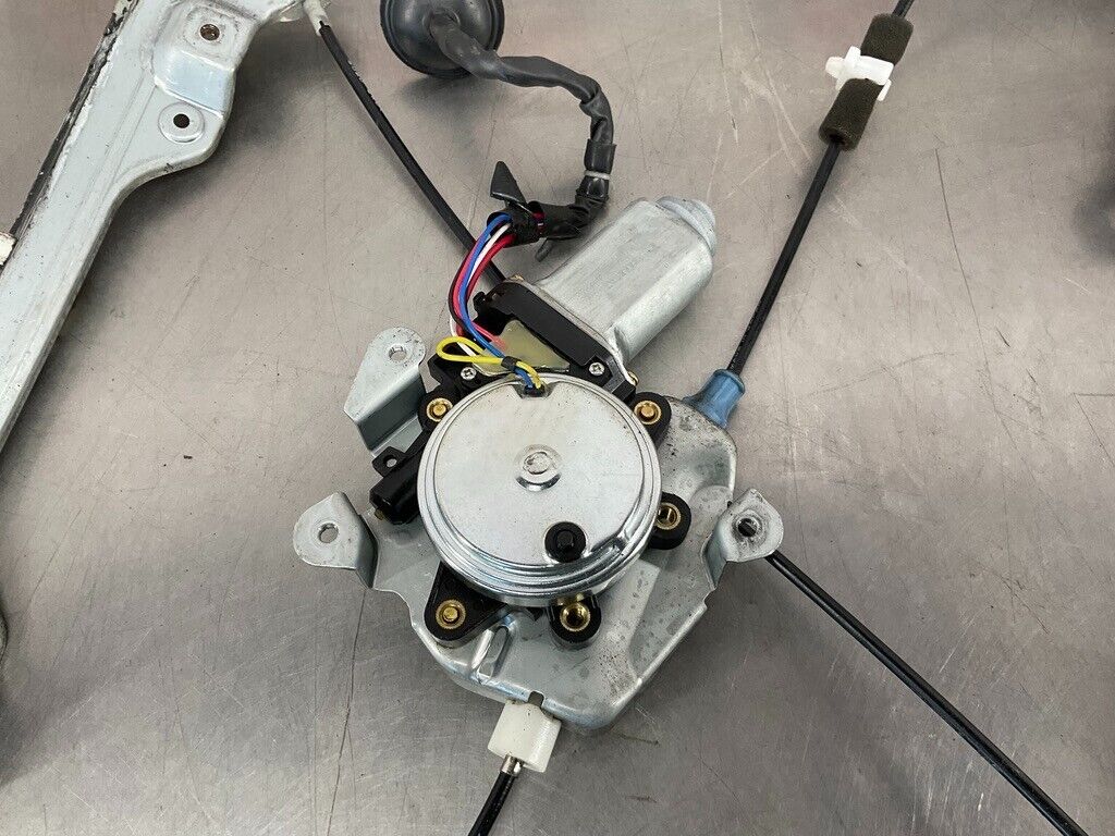 2005 Infiniti G35 Coupe Passenger Right Window Regulator Motor OEM 11BFMEE - On Point Parts Inc
