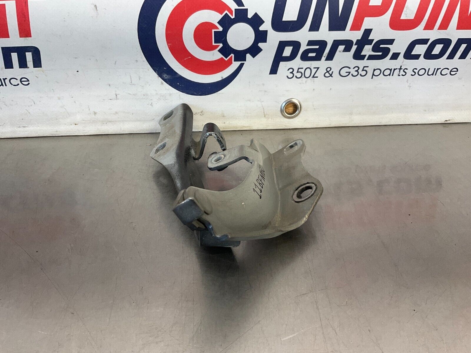 2005 Infiniti G35 Coupe Hood Hinges OEM 11BFMEC - On Point Parts Inc