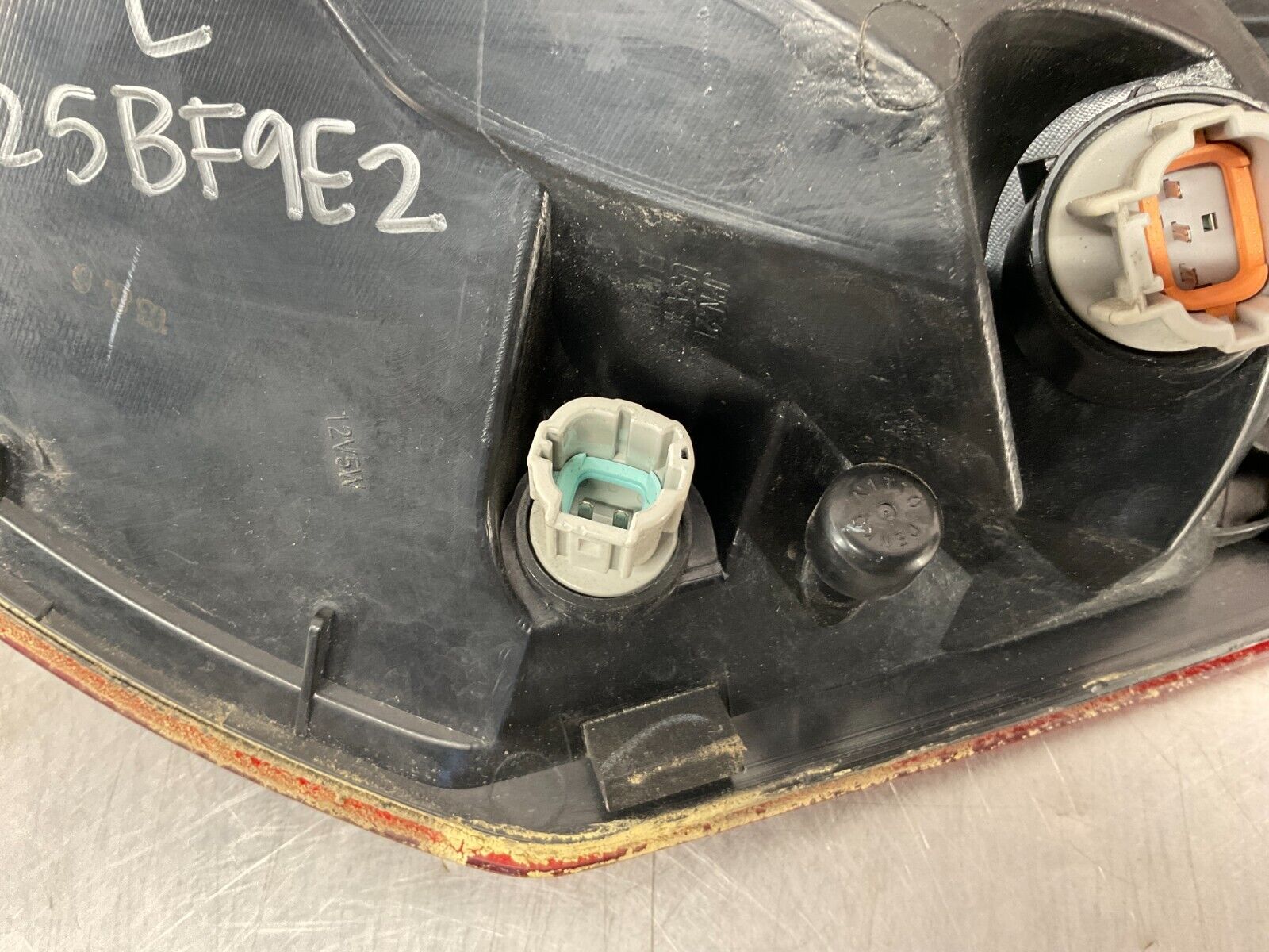 2004 Nissan 350Z Driver Left Tail Light Assembly OEM 25BF9E2 - On Point Parts Inc