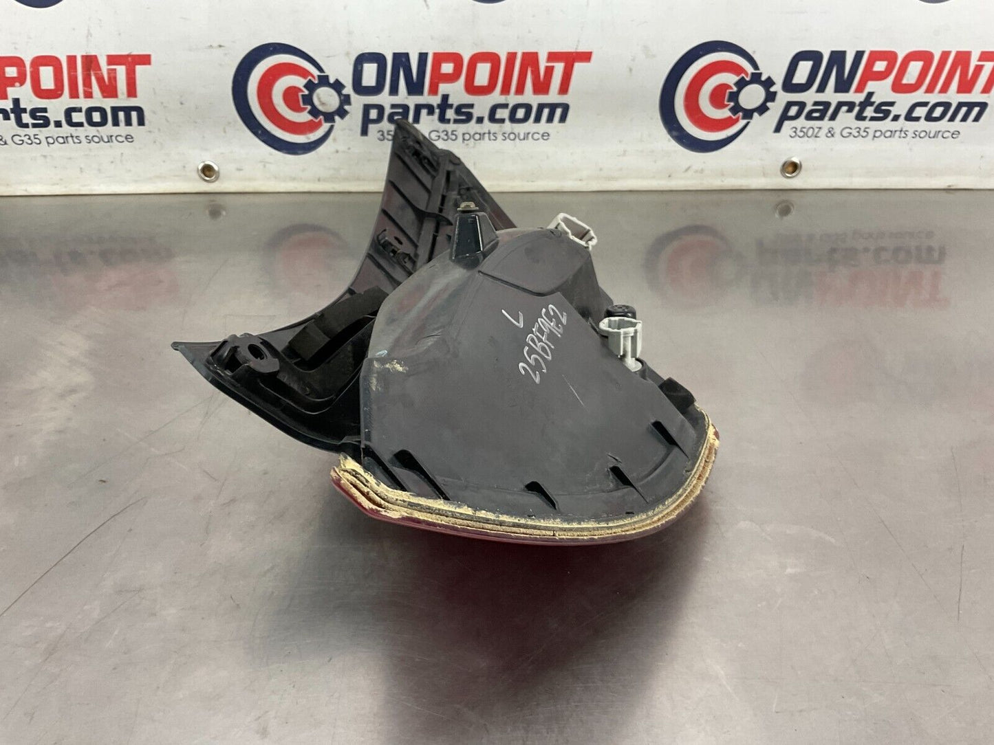 2004 Nissan 350Z Driver Left Tail Light Assembly OEM 25BF9E2 - On Point Parts Inc