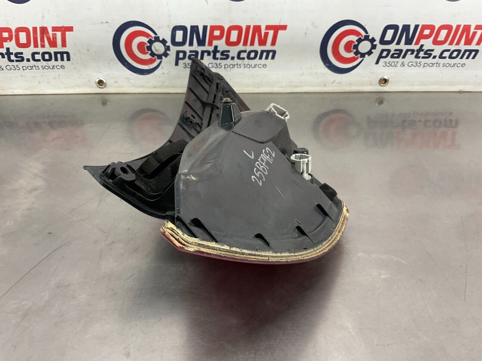 2004 Nissan 350Z Driver Left Tail Light Assembly OEM 25BF9E2 - On Point Parts Inc