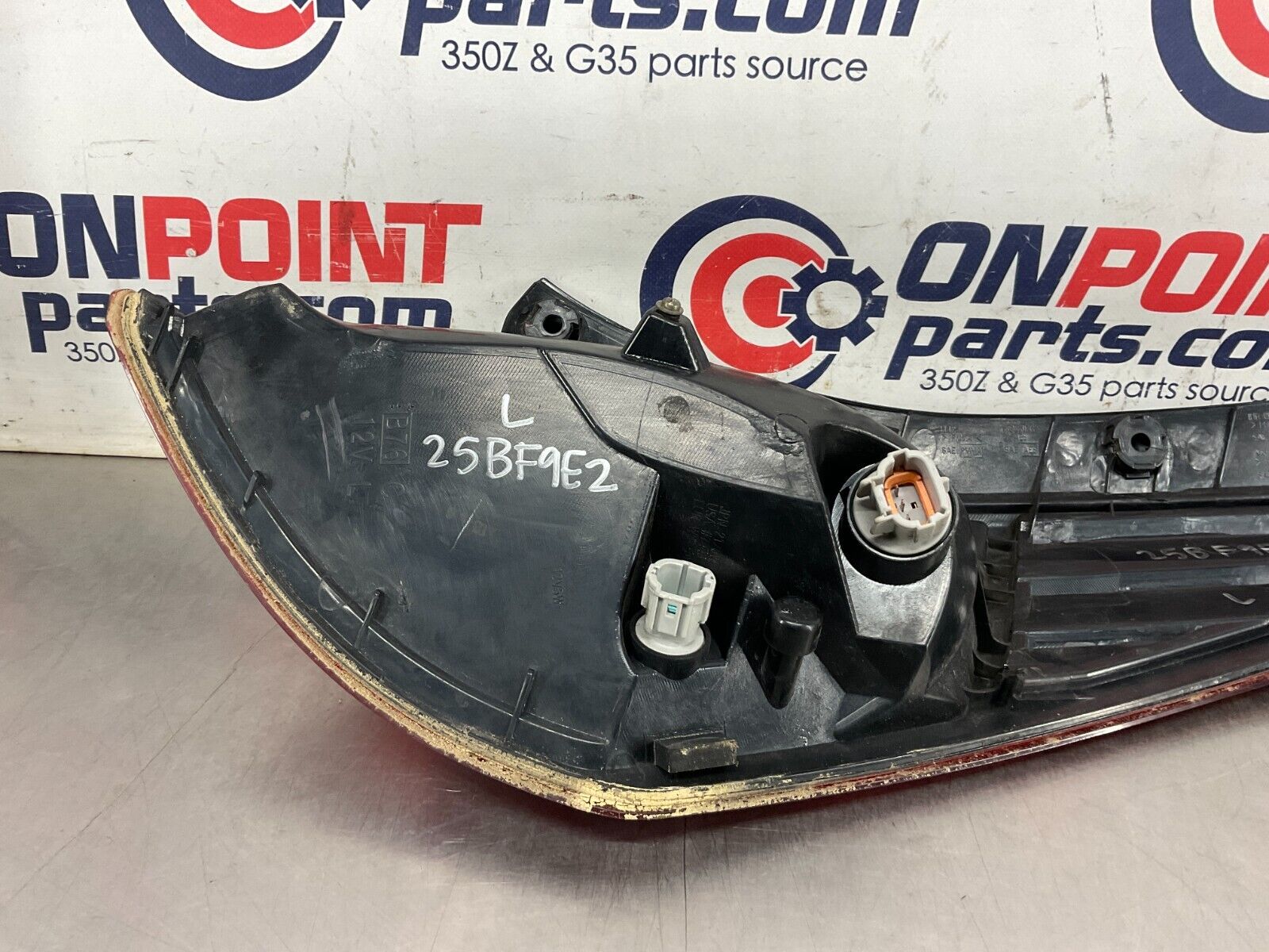 2004 Nissan 350Z Driver Left Tail Light Assembly OEM 25BF9E2 - On Point Parts Inc