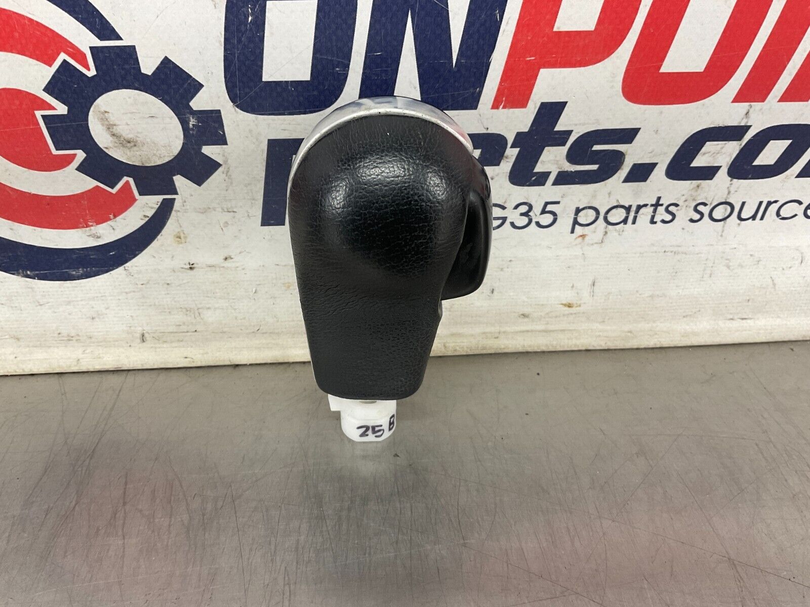2004 Nissan 350Z Automatic Shifter Knob OEM 25BF9EC - On Point Parts Inc