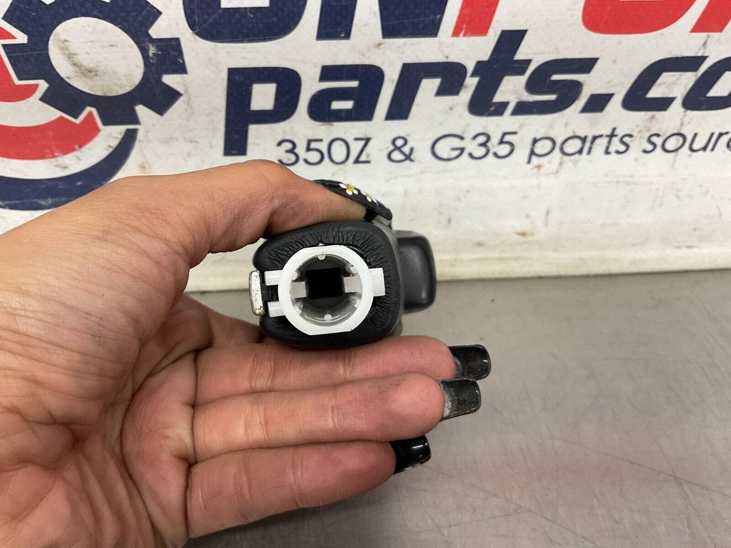 2004 Nissan 350Z Automatic Shifter Knob OEM 25BF9EC - On Point Parts Inc