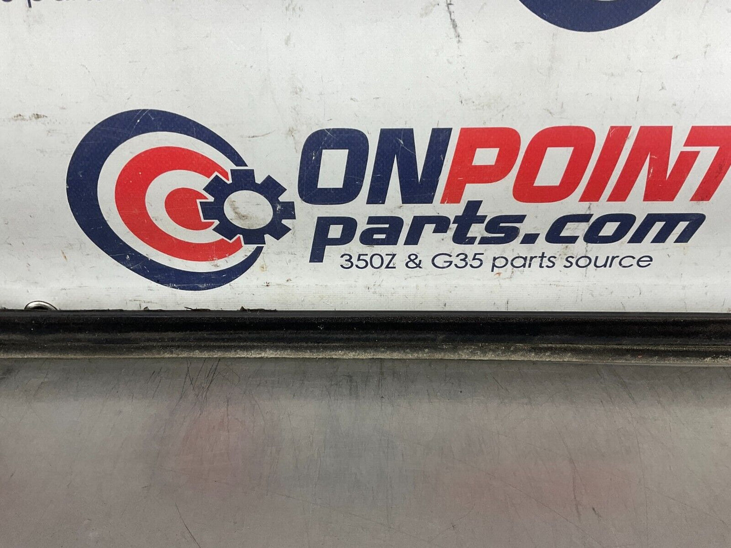 2004 Nissan 350Z Passenger Right Door Window Weatherstrip Moulding OEM 25BF9E2 - On Point Parts Inc