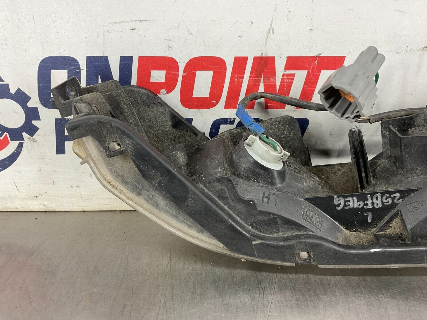 2004 Nissan 350Z Driver Left Rear Bumper Turn Signal OEM 25BF9EG - On Point Parts Inc
