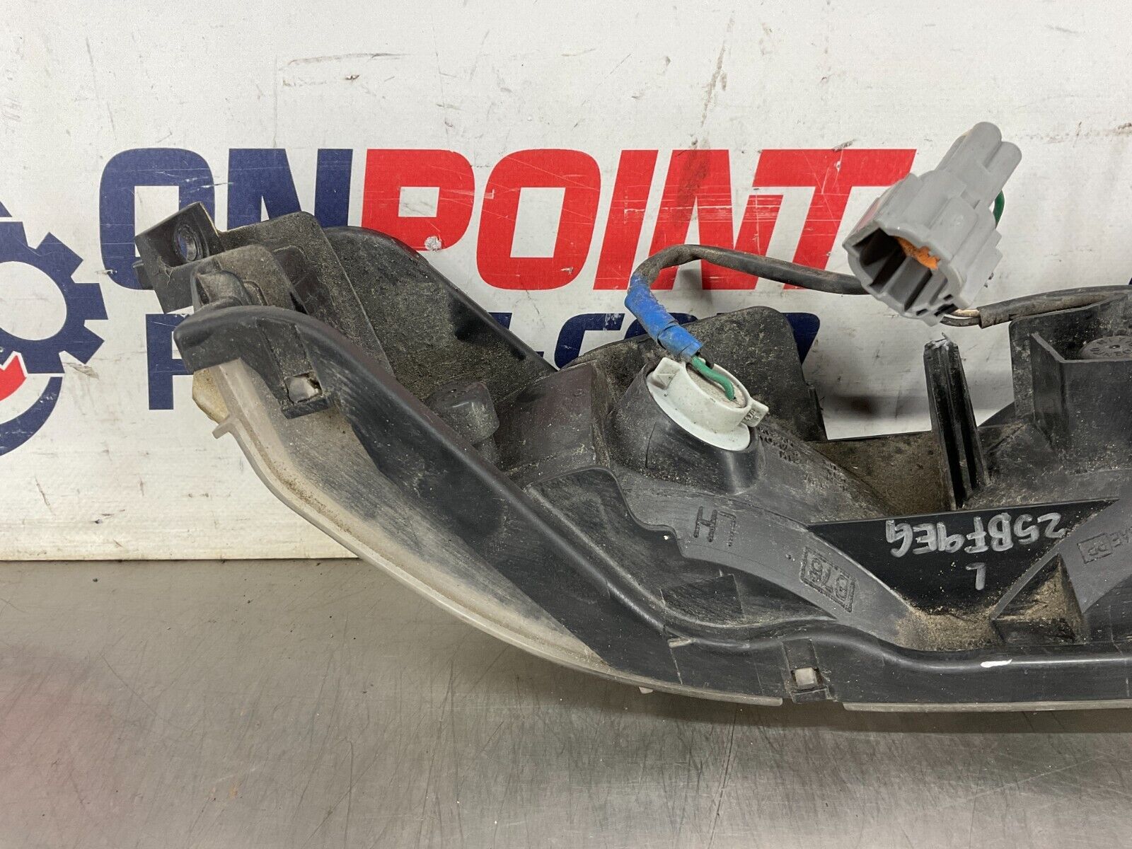 2004 Nissan 350Z Driver Left Rear Bumper Turn Signal OEM 25BF9EG - On Point Parts Inc