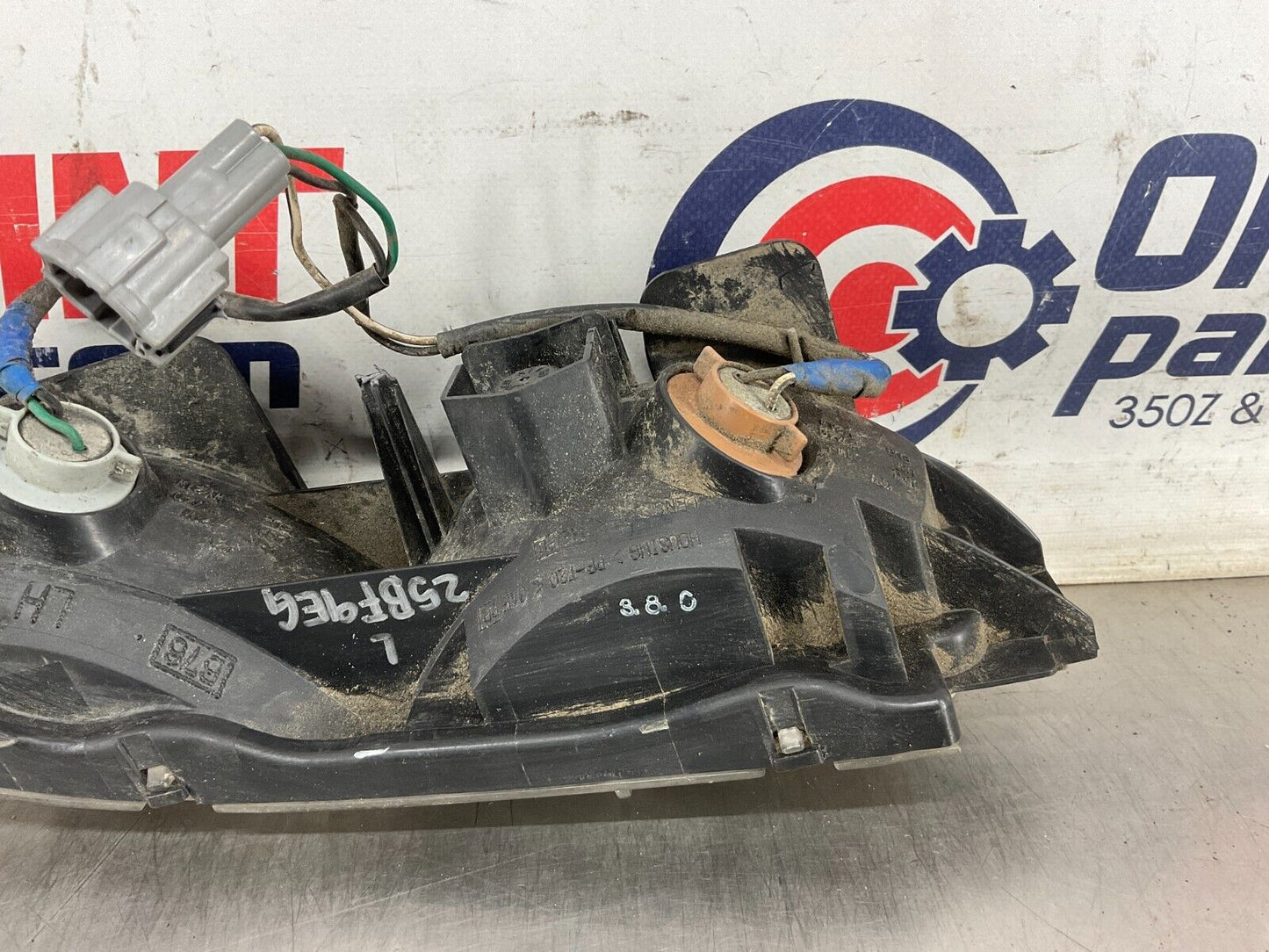 2004 Nissan 350Z Driver Left Rear Bumper Turn Signal OEM 25BF9EG - On Point Parts Inc