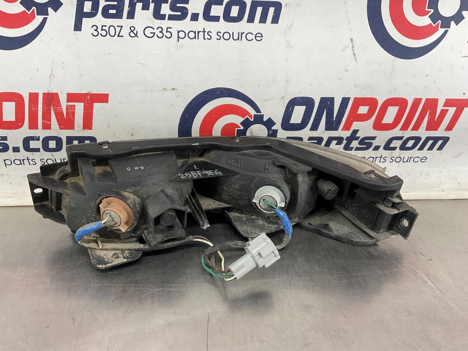 2004 Nissan 350Z Driver Left Rear Bumper Turn Signal OEM 25BF9EG - On Point Parts Inc