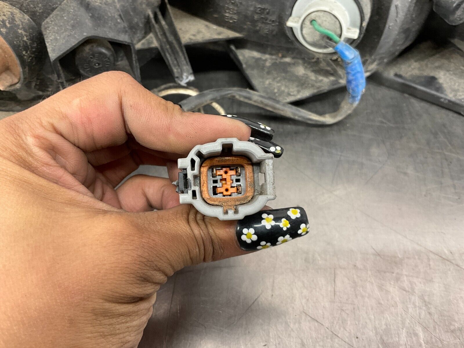 2004 Nissan 350Z Driver Left Rear Bumper Turn Signal OEM 25BF9EG - On Point Parts Inc