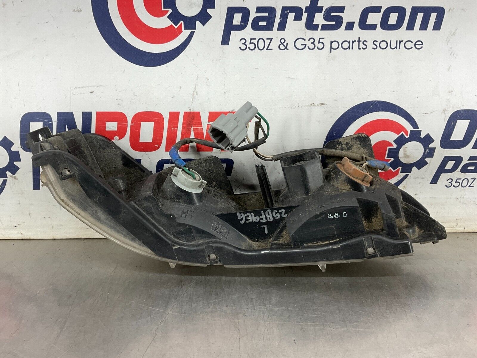 2004 Nissan 350Z Driver Left Rear Bumper Turn Signal OEM 25BF9EG - On Point Parts Inc