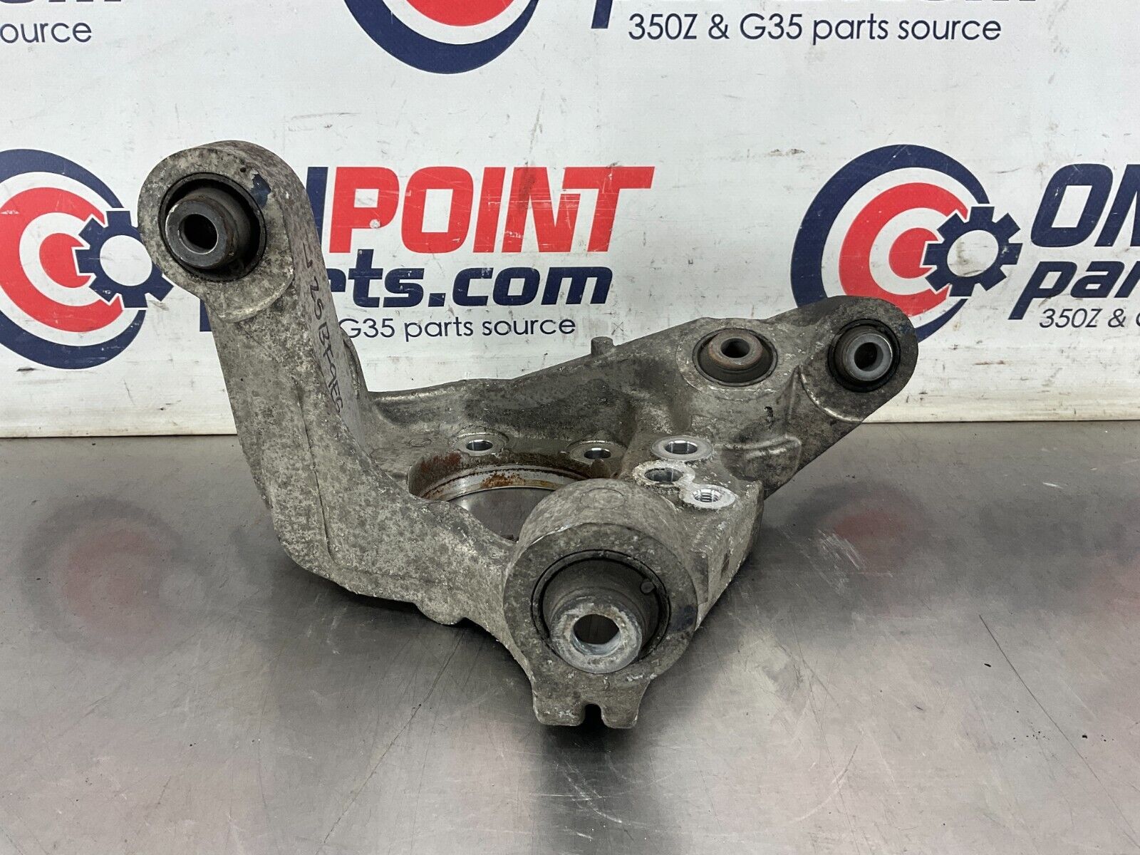 2004 Nissan 350Z Driver Left Rear Suspension Knuckle Axle Housing OEM 25BF9EG - On Point Parts Inc