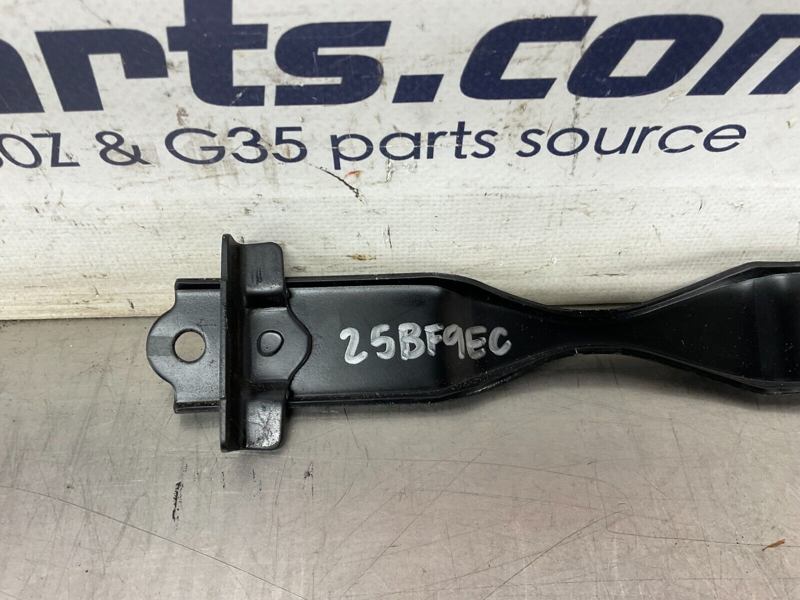 2004 Nissan 350Z Battery Hold Down Bracket Hardware OEM 25BF9EC - On Point Parts Inc