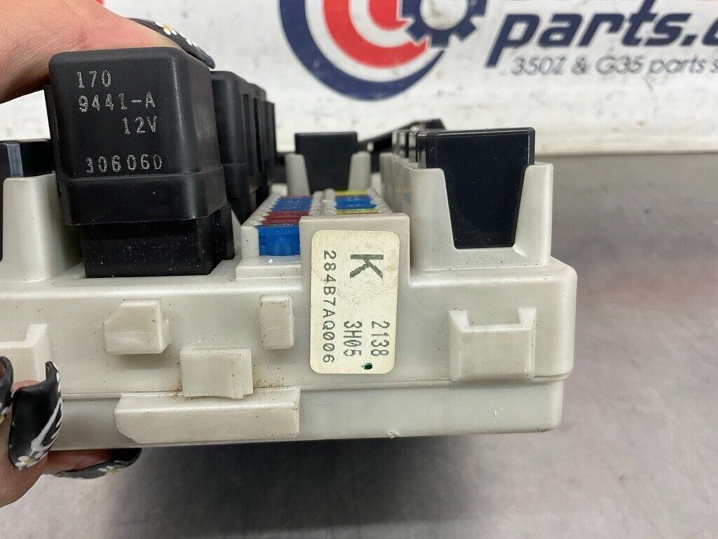 2004 Nissan 350Z IPDM Engine Large Fuse Relay Module Box 284B7AQ006 OEM 25BF9EC - On Point Parts Inc