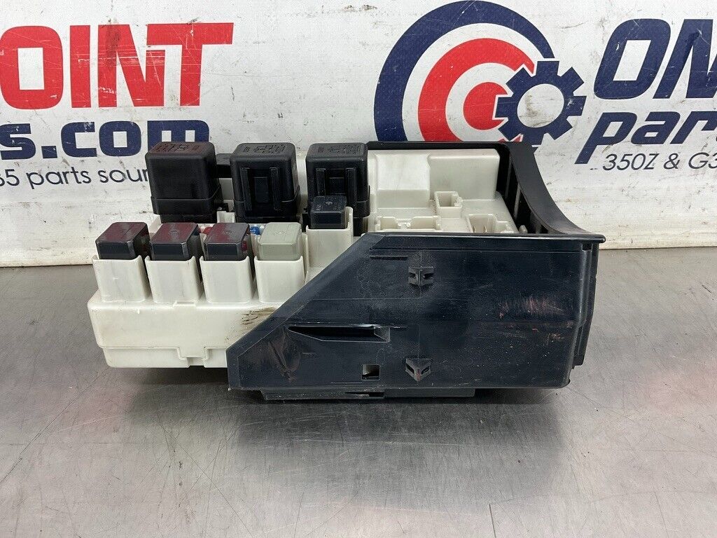 2004 Nissan 350Z IPDM Engine Large Fuse Relay Module Box 284B7AQ006 OEM 25BF9EC - On Point Parts Inc