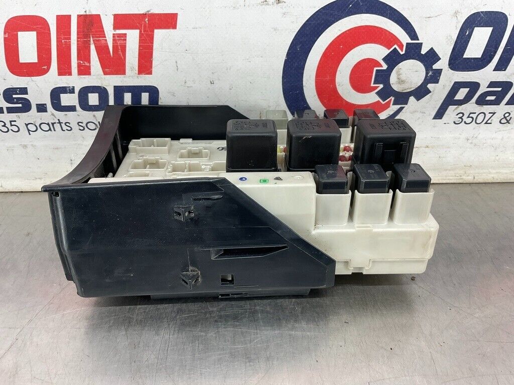 2004 Nissan 350Z IPDM Engine Large Fuse Relay Module Box 284B7AQ006 OEM 25BF9EC - On Point Parts Inc