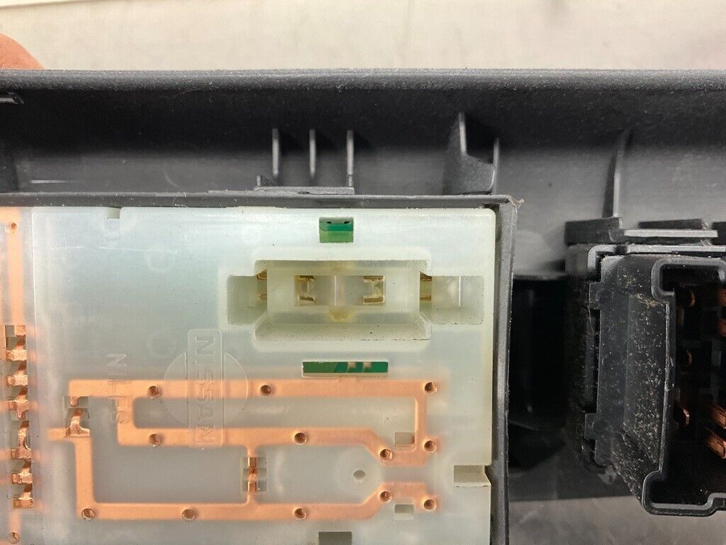 2004 Nissan 350Z Driver Left Master Window Door Lock Switches 80961 OEM 25BF9EA - On Point Parts Inc