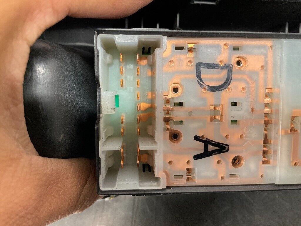 2004 Nissan 350Z Driver Left Master Window Door Lock Switches 80961 OEM 25BF9EA - On Point Parts Inc