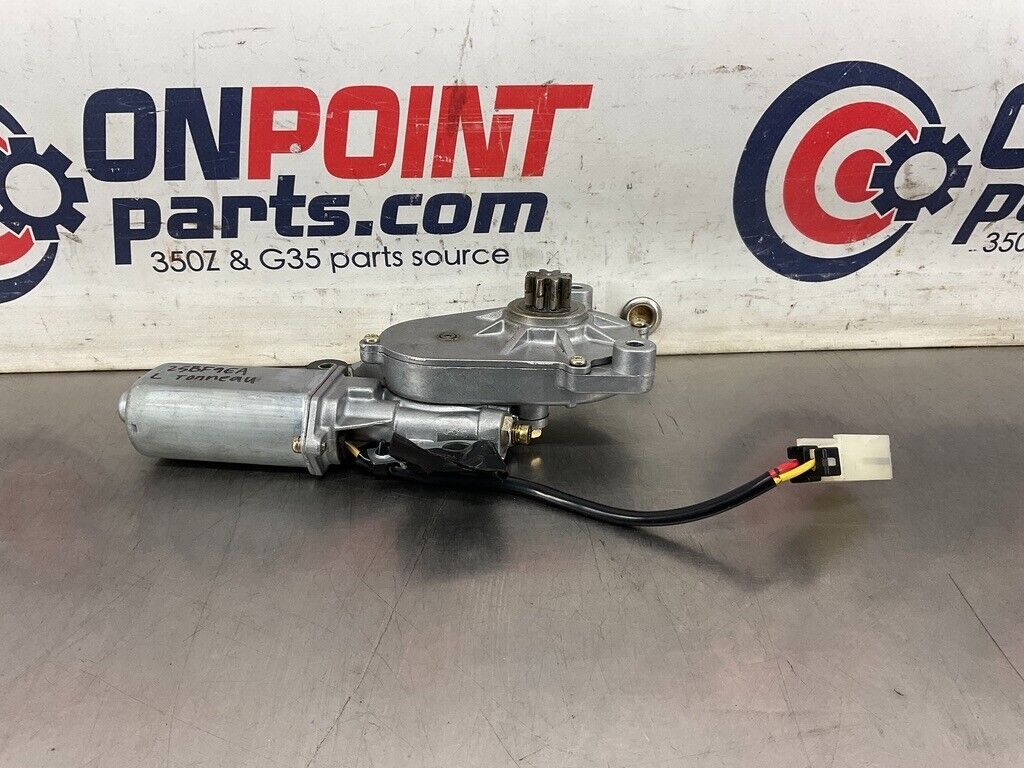 2004 Nissan 350Z Driver Left Tonneau Convertible Lift Motor OEM 25BF9EA - On Point Parts Inc