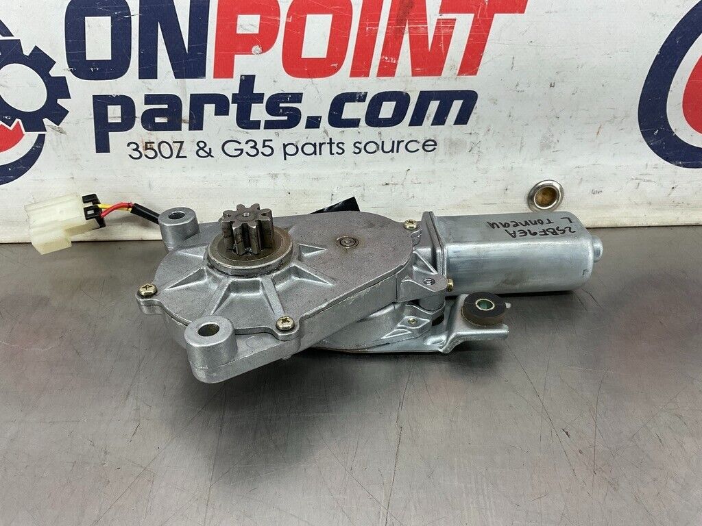 2004 Nissan 350Z Driver Left Tonneau Convertible Lift Motor OEM 25BF9EA - On Point Parts Inc