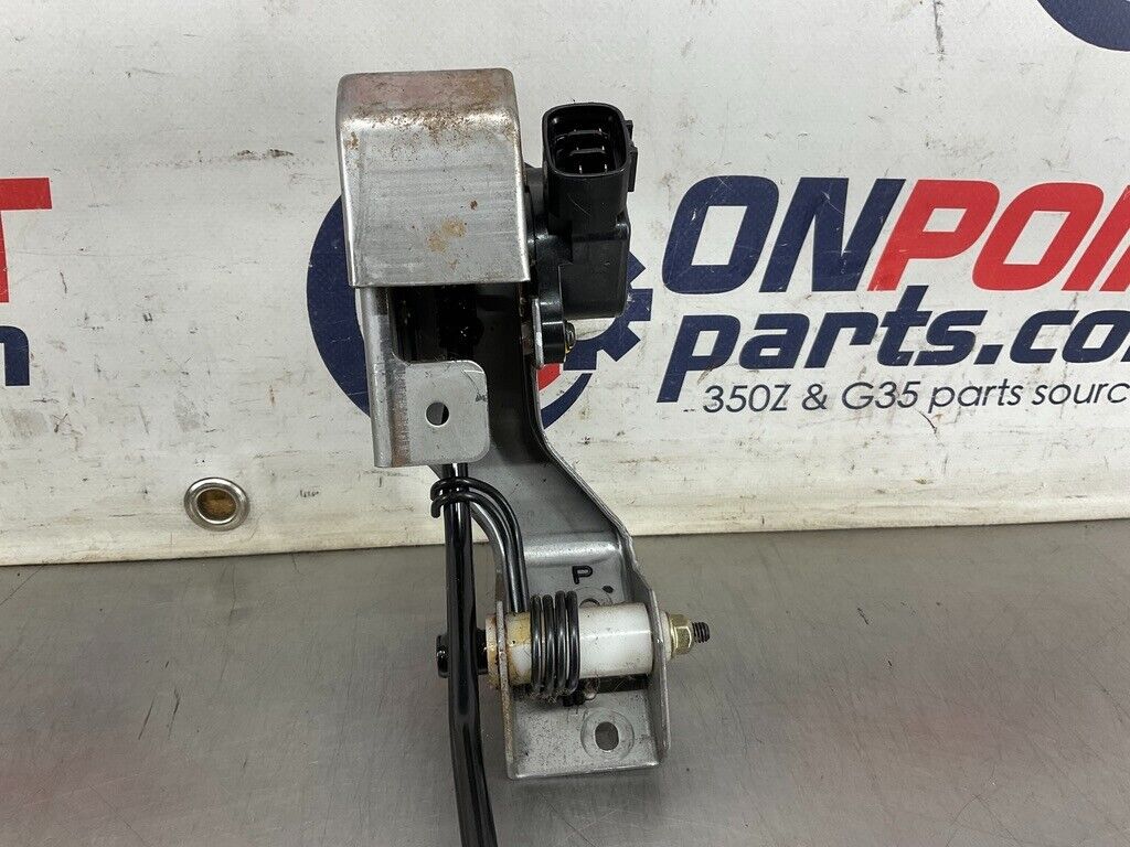 2004 Nissan 350Z Automatic Gas Pedal 18002 OEM 25BF9EI - On Point Parts Inc
