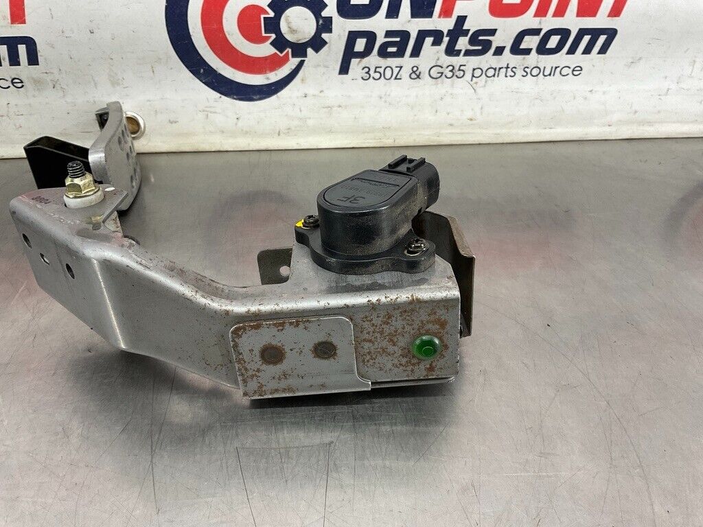 2004 Nissan 350Z Automatic Gas Pedal 18002 OEM 25BF9EI - On Point Parts Inc