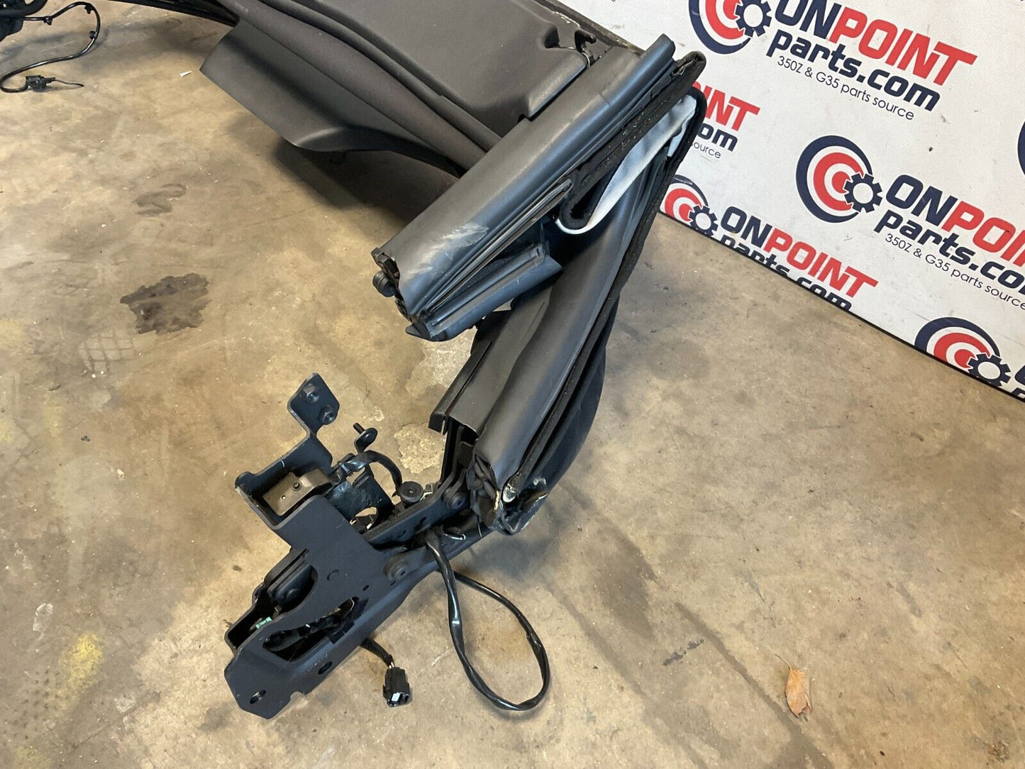 2004 Nissan 350Z Convertible Soft Top With Fifth Bow Motor OEM 25BF9E9 - On Point Parts Inc