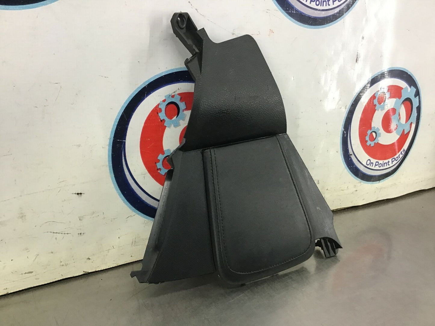 2004 Nissan 350Z Center Console Knee Kick Panel 68134 OEM 15BBBDE - On Point Parts Inc