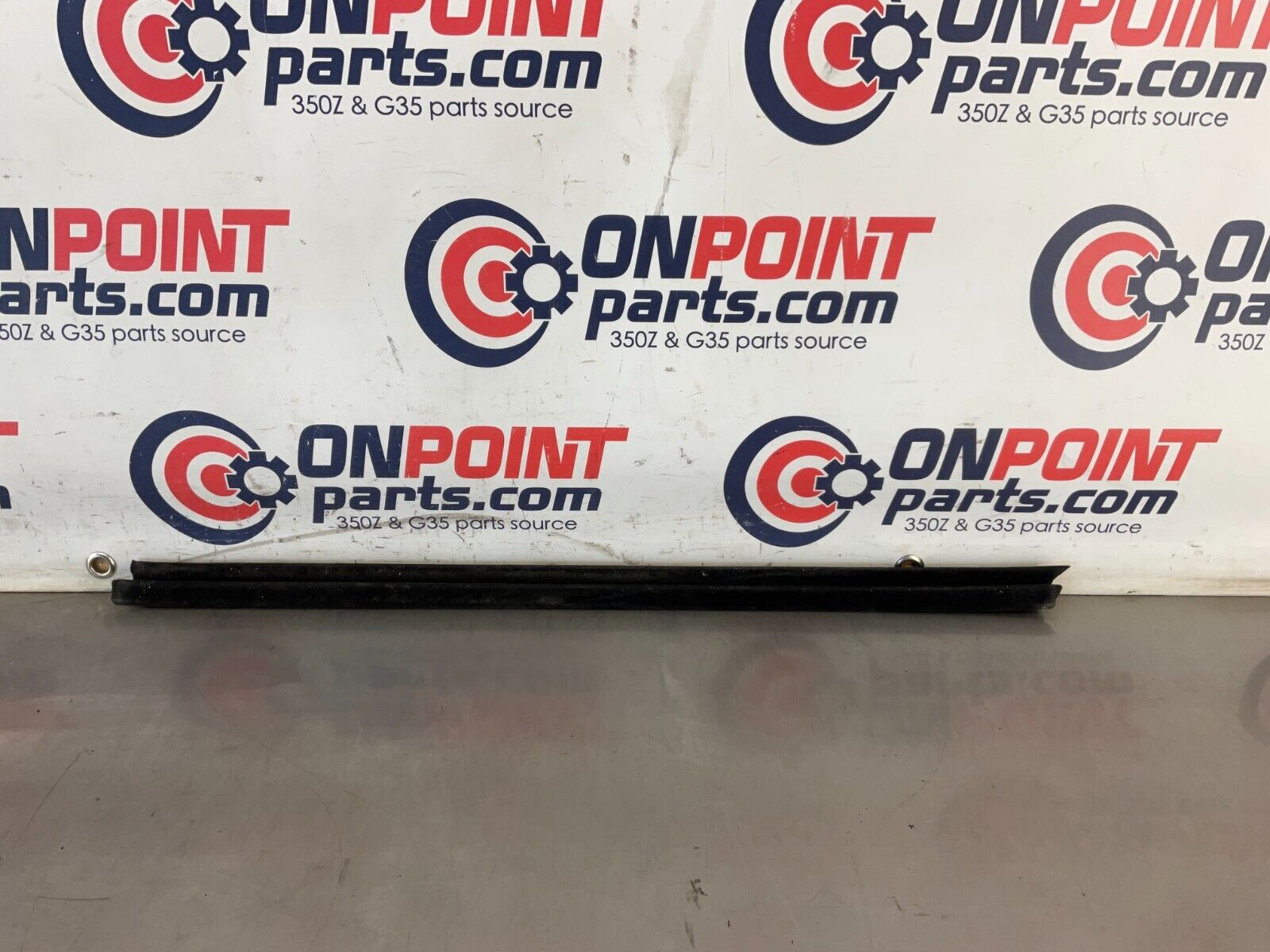 2006 BMW 330i E90 Sedan Driver Left Front Window Weatherstrip OEM 12BF1E7 - On Point Parts Inc