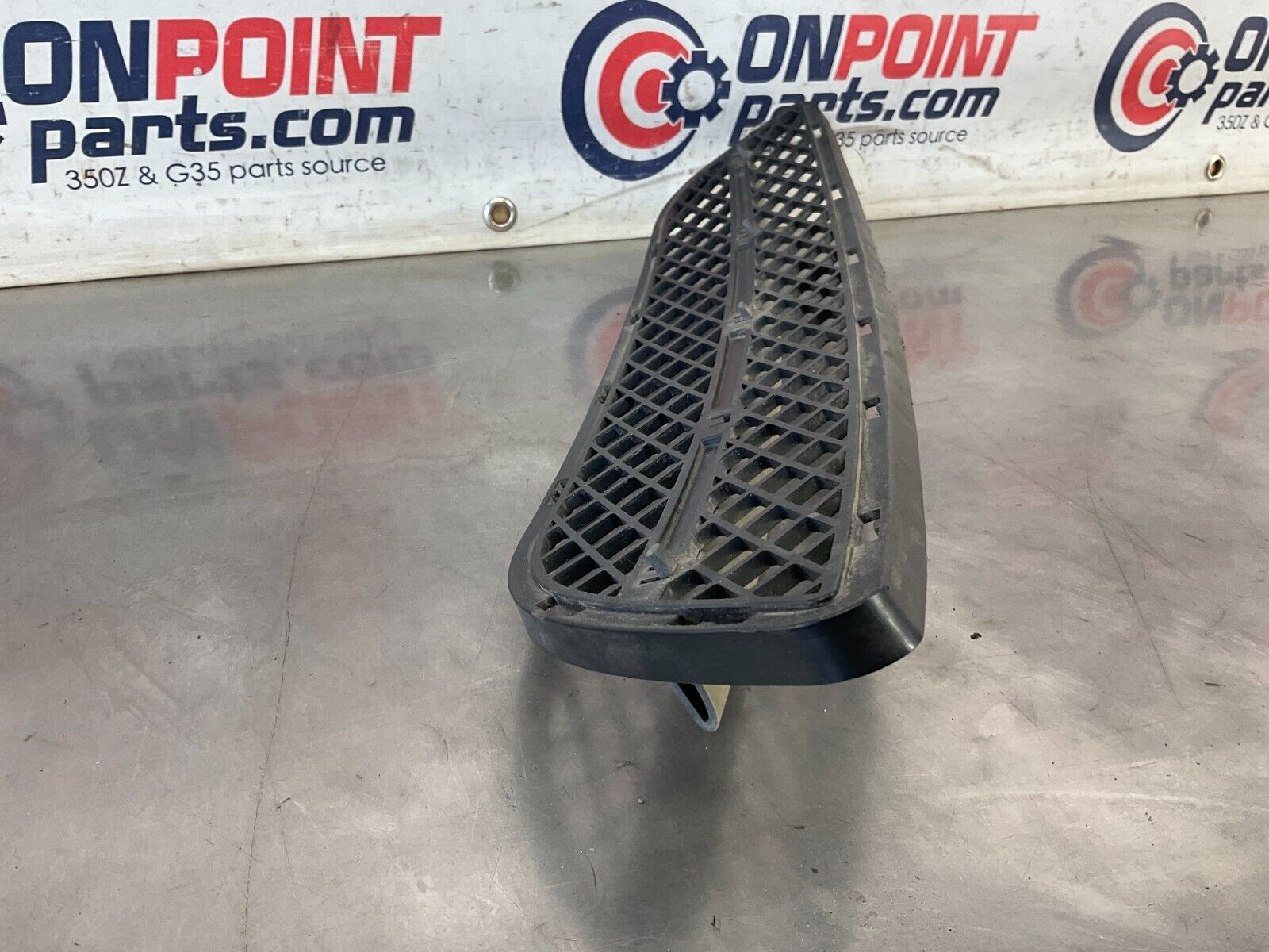 2006 BMW 330i E90 Front Bumper Lower Center Grille Insert Screen OEM 12BF1EC - On Point Parts Inc