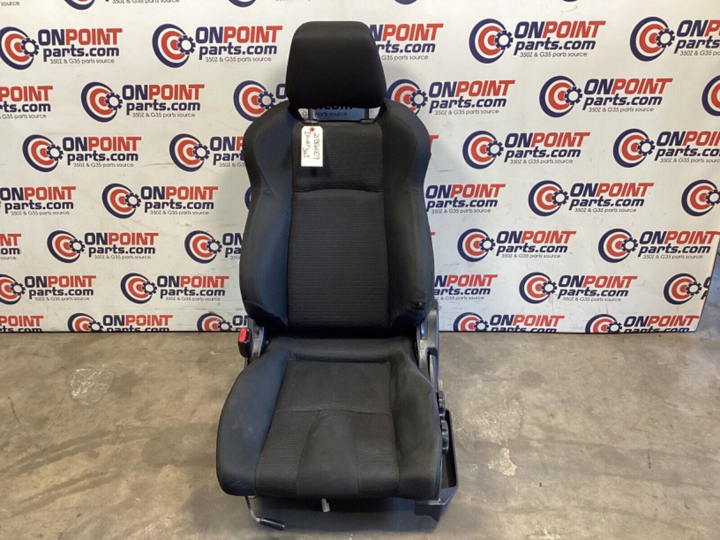 2007 Nissan Z33 350Z Driver Left Front Manual Cloth Seat OEM 21BGKE9 - On Point Parts Inc