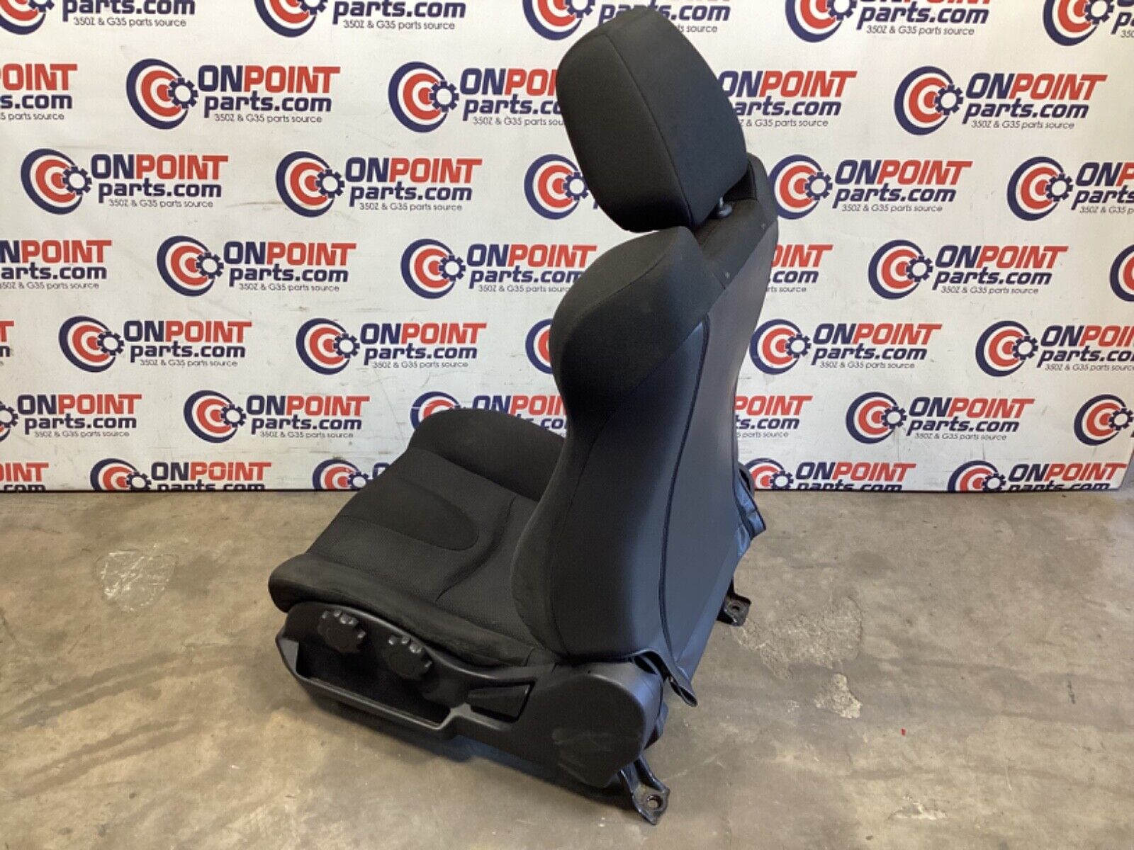 2007 Nissan Z33 350Z Driver Left Front Manual Cloth Seat OEM 21BGKE9 - On Point Parts Inc