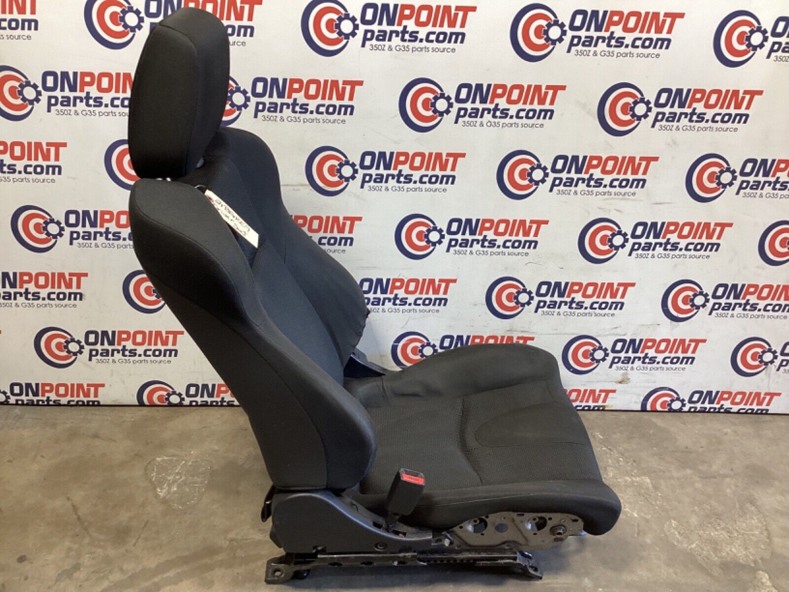 2007 Nissan Z33 350Z Driver Left Front Manual Cloth Seat OEM 21BGKE9 - On Point Parts Inc