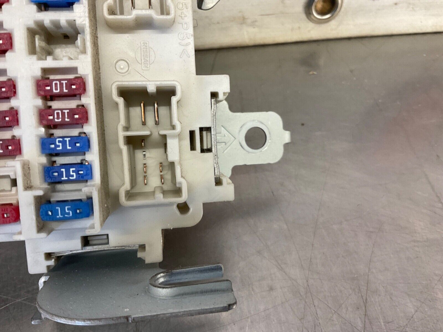 2007 Nissan Z33 350Z BCM Body Control Module Fuse Panel OEM 21BGKEC - On Point Parts Inc