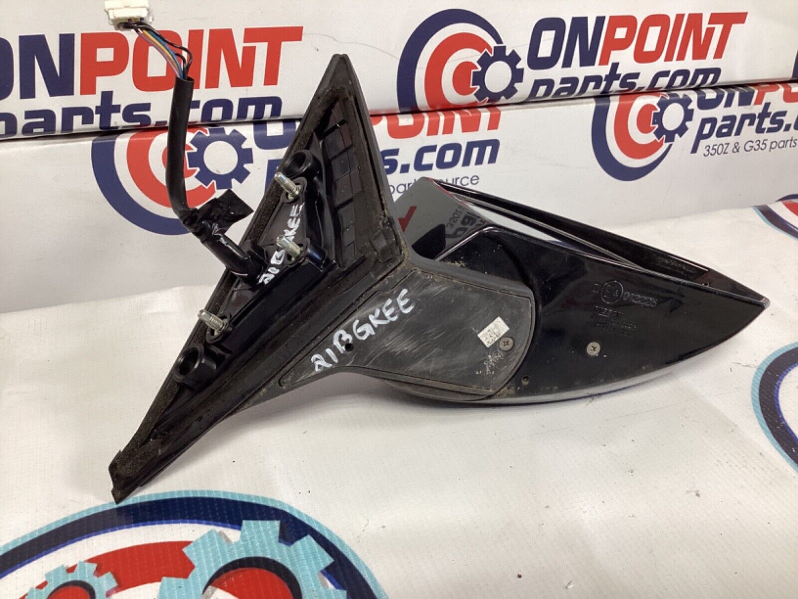 2007 Nissan Z33 350Z Passenger Right Power Side View Mirror OEM 21BGKEE - On Point Parts Inc