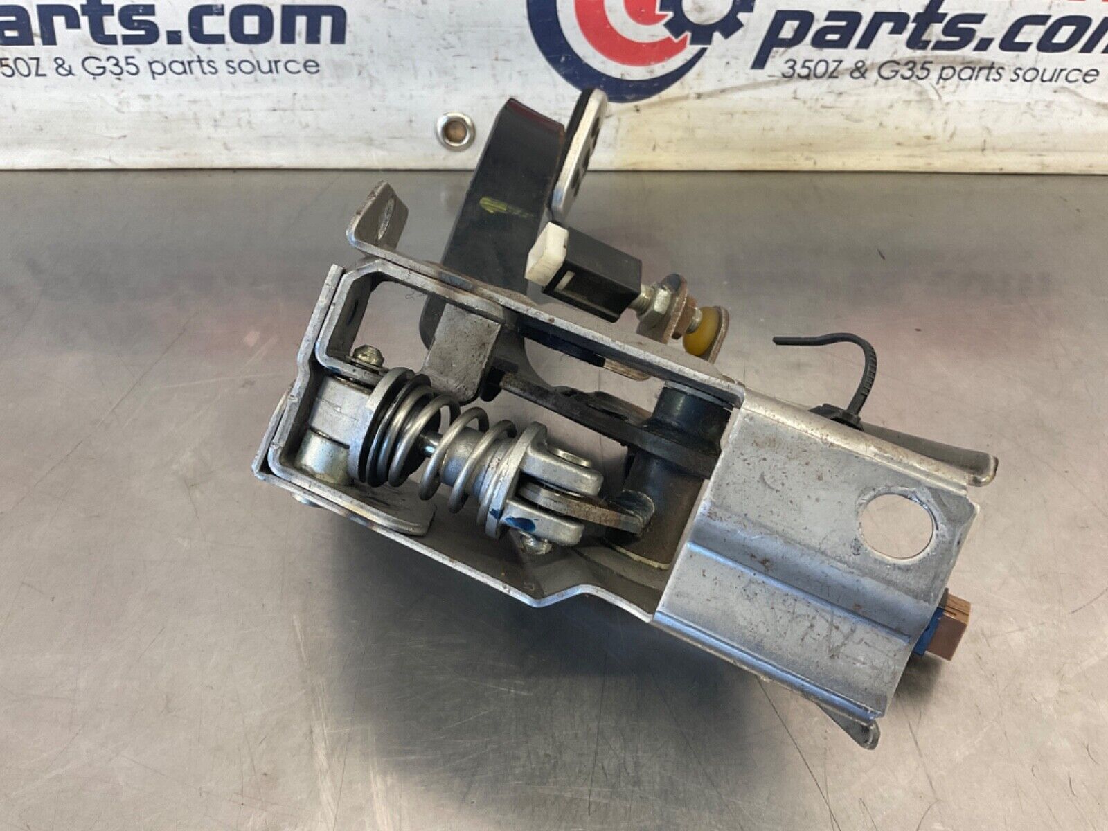 2007 Nissan Z33 350Z Manual Clutch Pedal Assembly OEM 21BGKEI - On Point Parts Inc