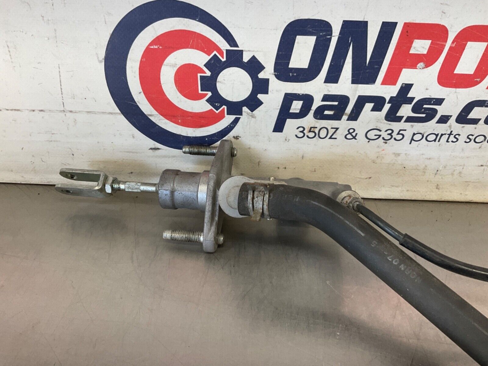 2007 Nissan Z33 350Z Clutch Master Cylinder OEM 21BGKEG - On Point Parts Inc