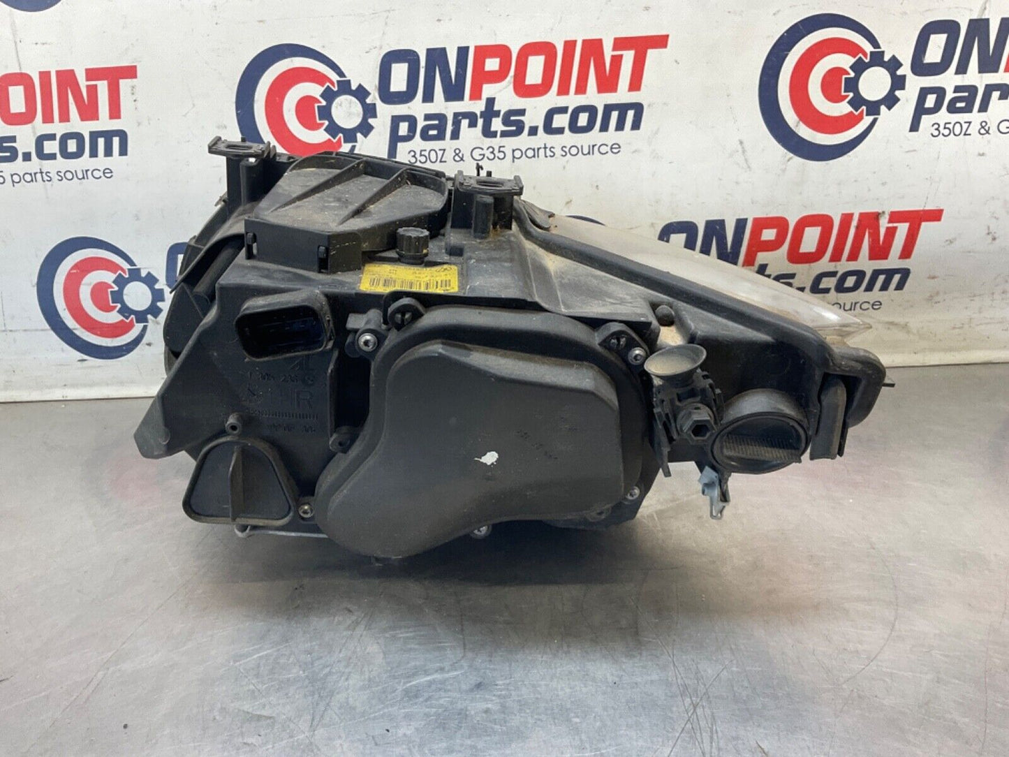 2009 BMW E92 335i Passenger Right Headlight Assembly OEM 15BGSE2 - On Point Parts Inc