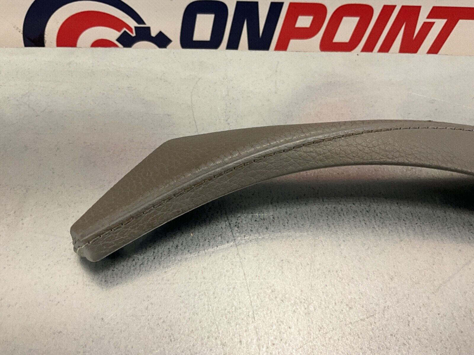 2009 BMW E92 335i Passenger Right Front Interior Door Grip Handle OEM 15BGSEE - On Point Parts Inc