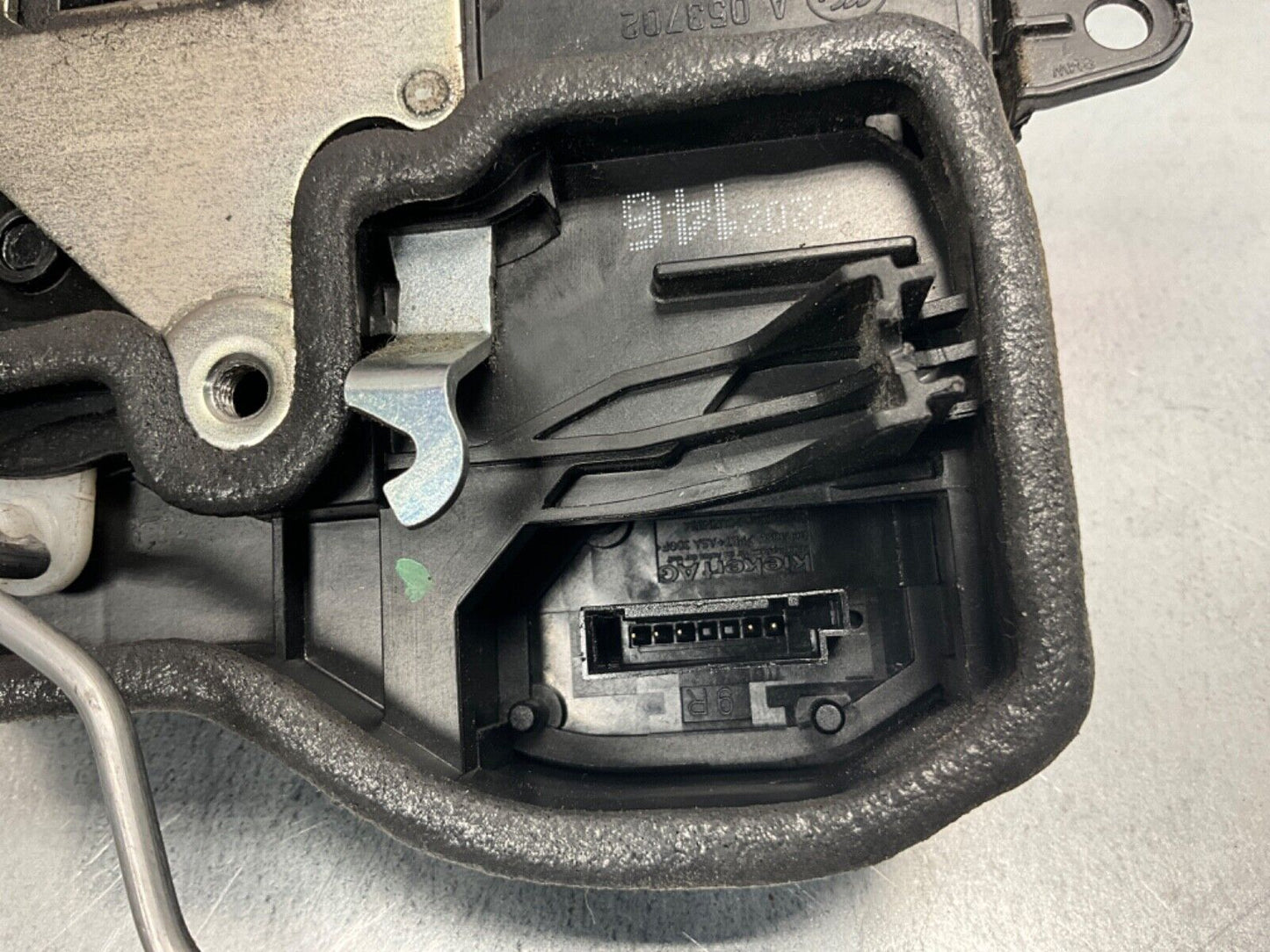 2009 BMW E92 335i Coupe Passenger Right Door Lock Actuator OEM 15BGSEE - On Point Parts Inc