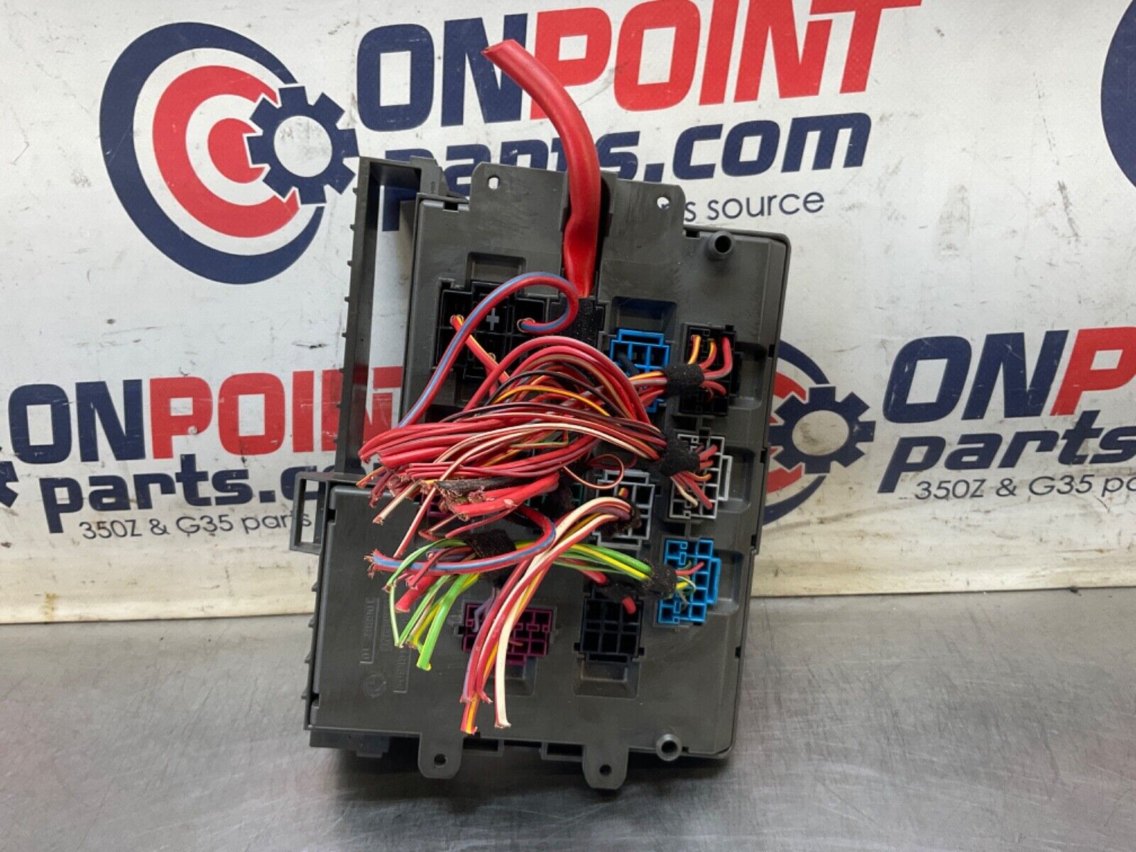 2009 BMW E92 335i Main Dash Large Fuse Relay Box  OEM 15BGSEC - On Point Parts Inc