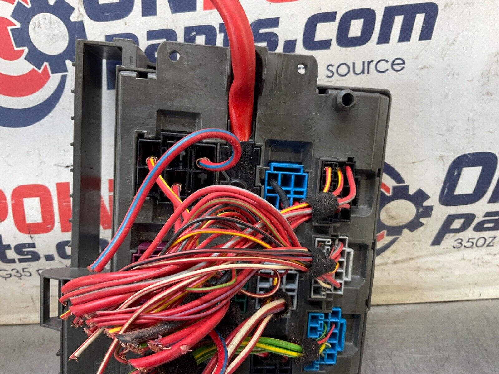 2009 BMW E92 335i Main Dash Large Fuse Relay Box  OEM 15BGSEC - On Point Parts Inc