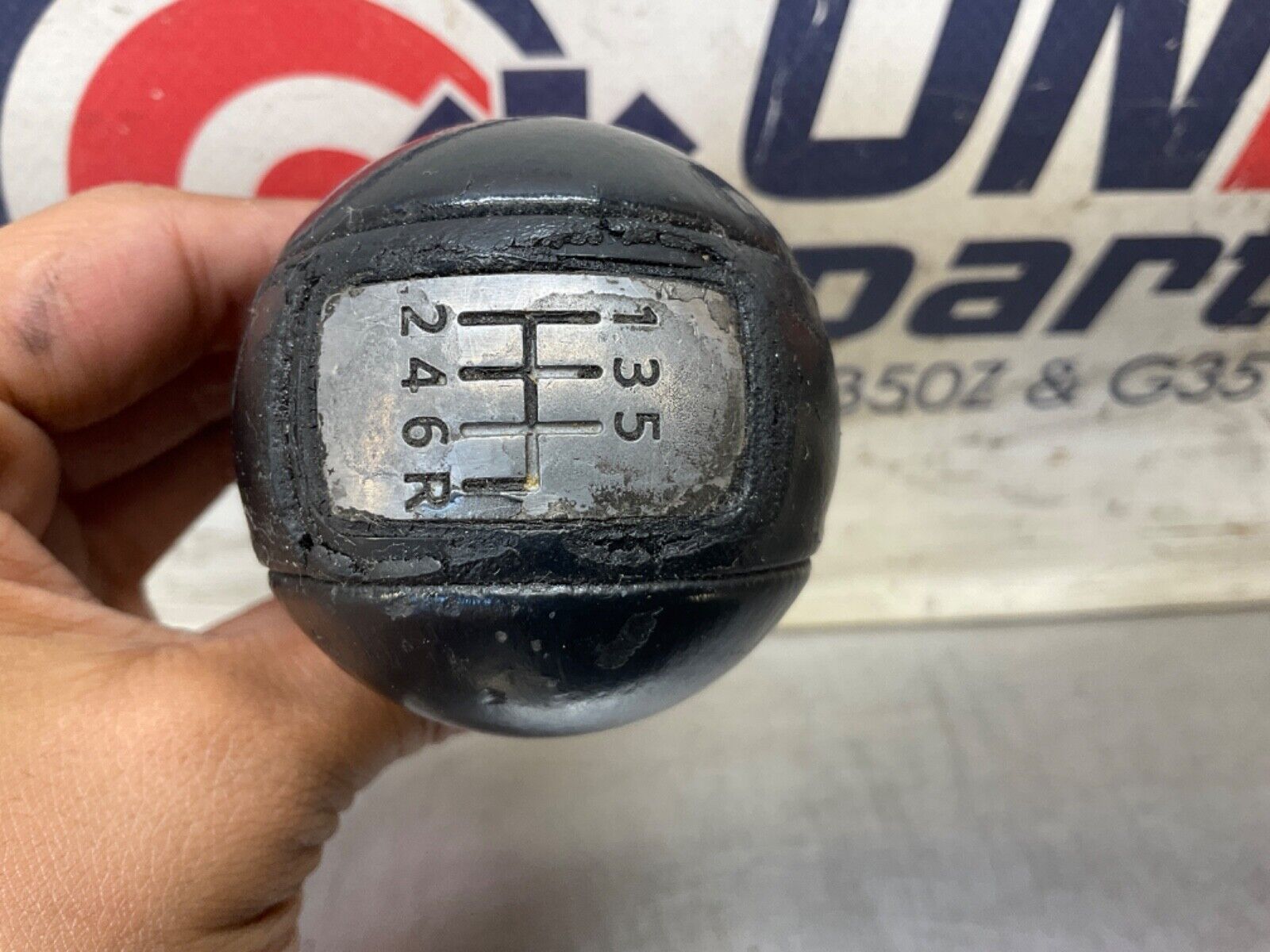 2007 Infiniti V35 G35 Manual Gear Shifter Knob  11BGYEC - On Point Parts Inc