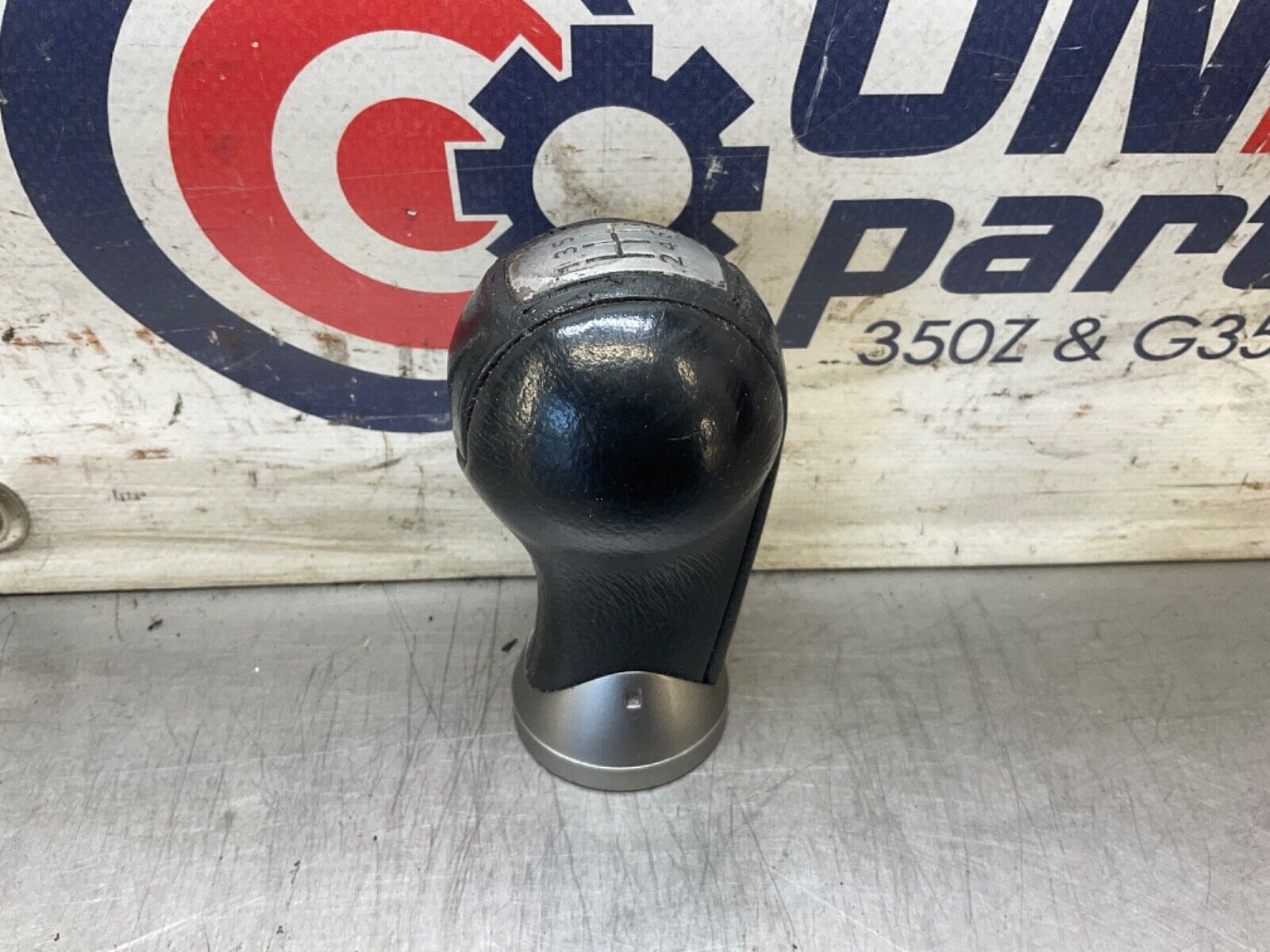 2007 Infiniti V35 G35 Manual Gear Shifter Knob  11BGYEC - On Point Parts Inc